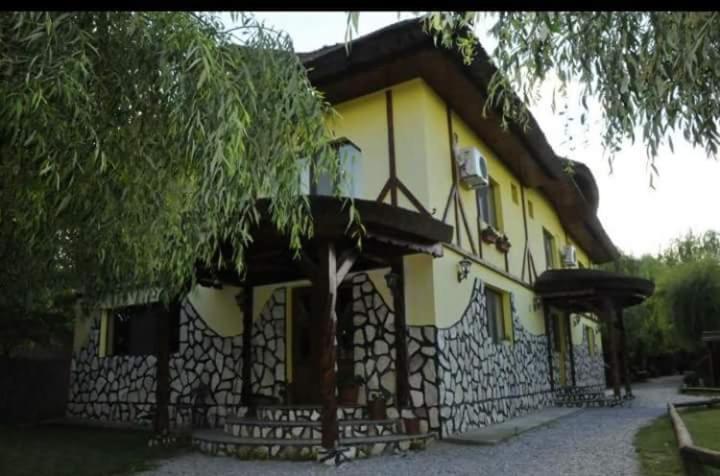 Hotel Constantin Si Elena Dunavăţu de Jos Exteriér fotografie